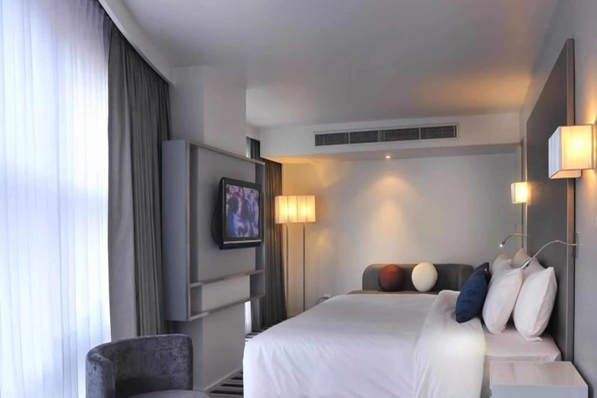 Best Western Sukhumvit 20 Банкок Екстериор снимка