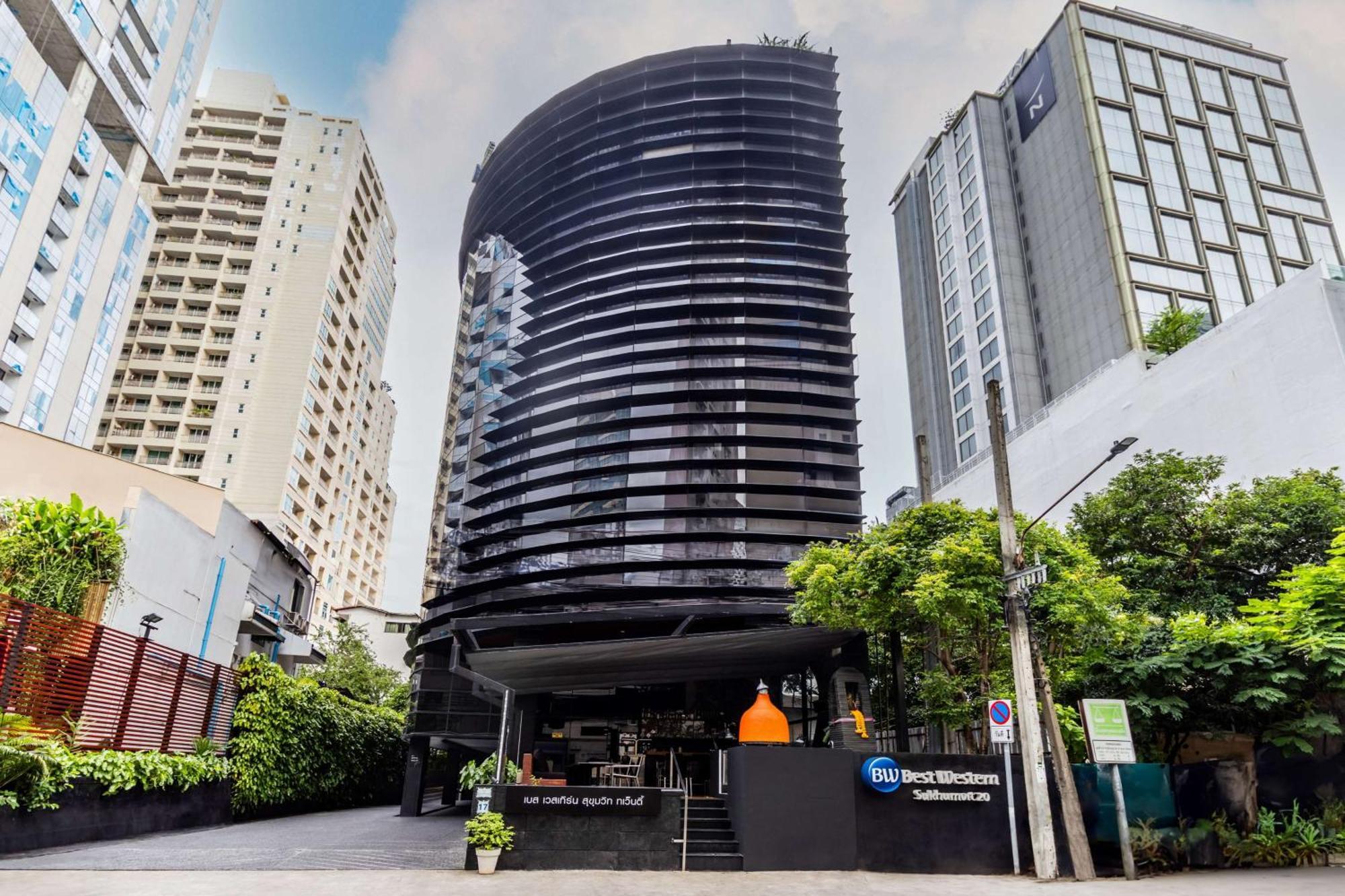 Best Western Sukhumvit 20 Банкок Екстериор снимка