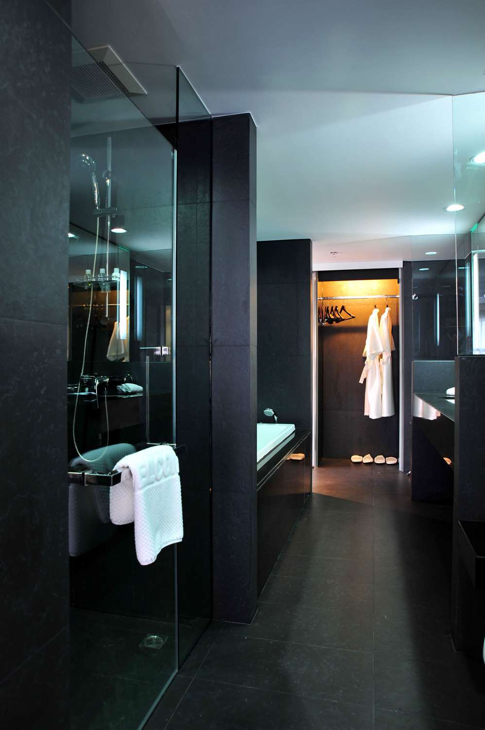 Best Western Sukhumvit 20 Банкок Екстериор снимка