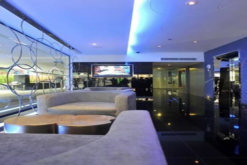 Best Western Sukhumvit 20 Банкок Екстериор снимка